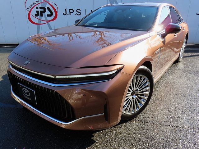 TOYOTA CROWN sedan 2025