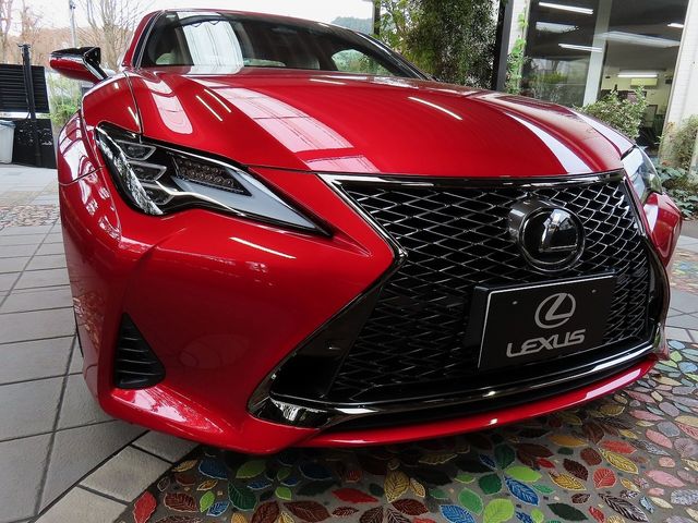 TOYOTA LEXUS RC300 2023