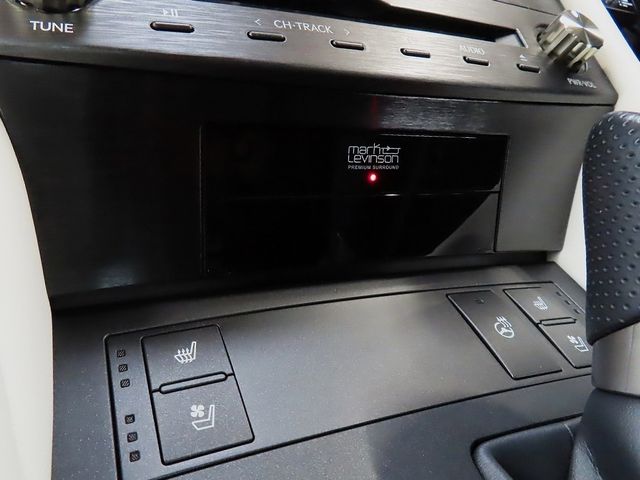 TOYOTA LEXUS RC300 2023