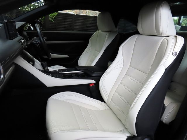 TOYOTA LEXUS RC300 2023