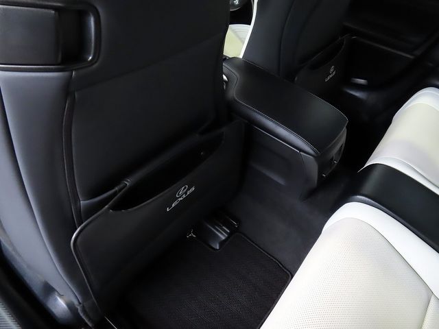 TOYOTA LEXUS RC300 2023