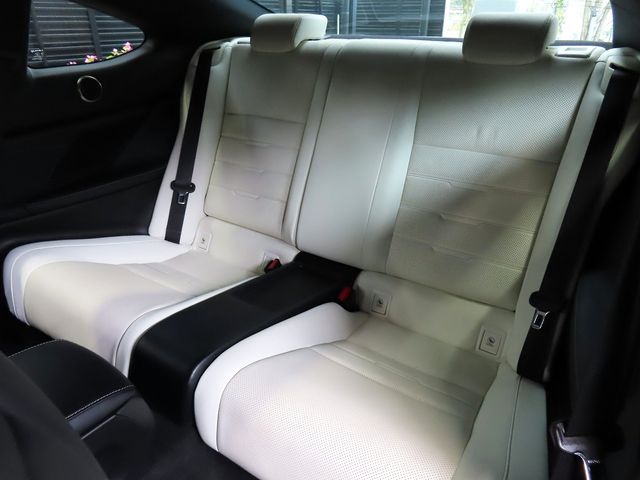 TOYOTA LEXUS RC300 2023