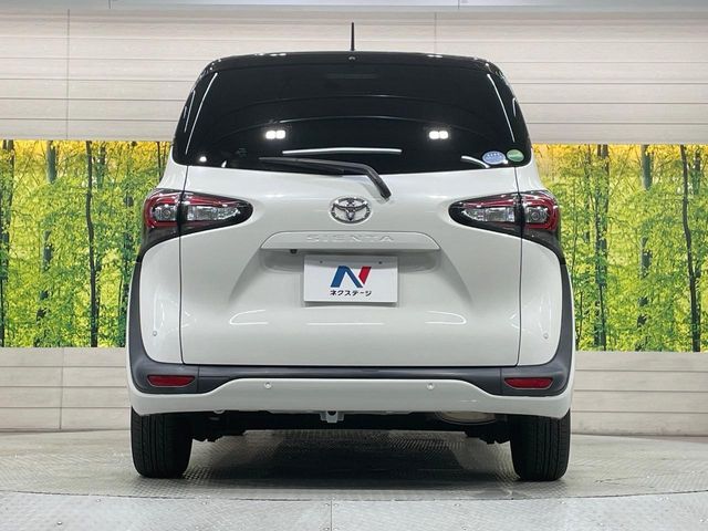 TOYOTA SIENTA 2018