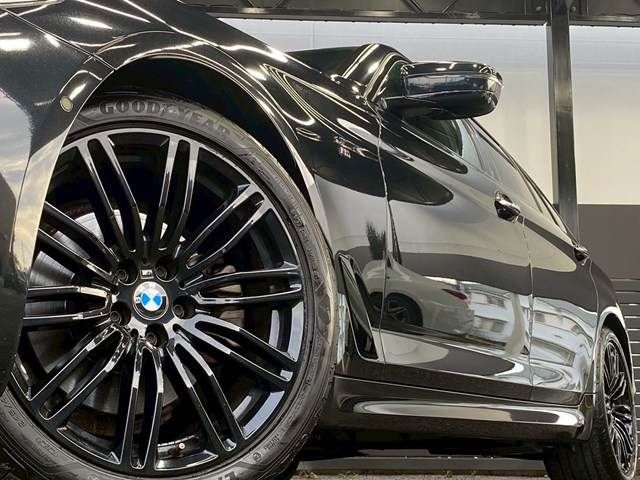 BMW BMW 5series TOURING 2019