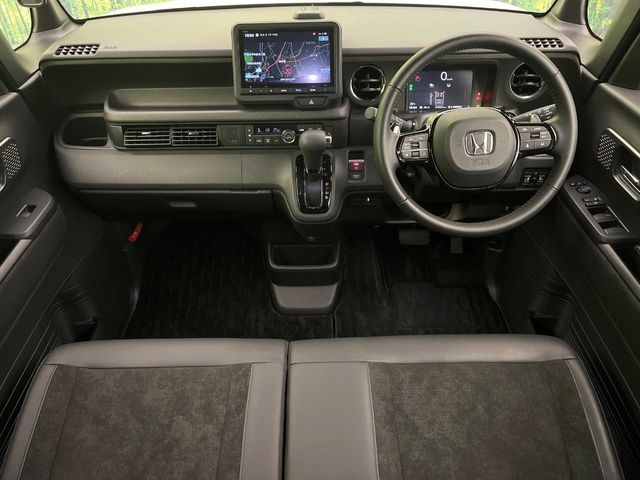 HONDA N BOX CUSTOM 2024