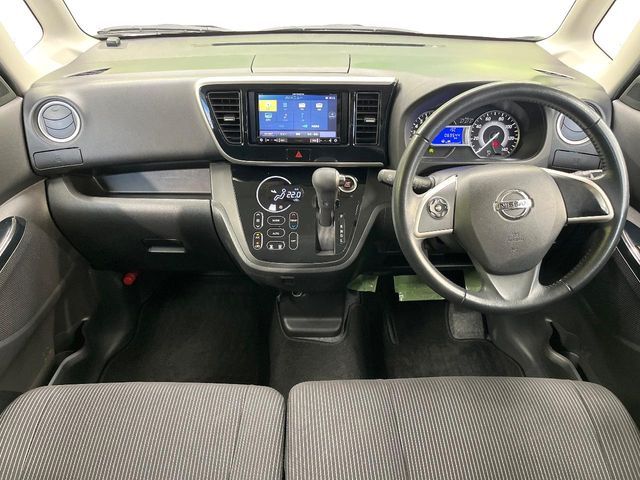 NISSAN DAYZ ROOX 2017