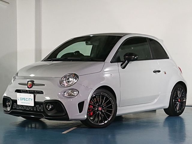 FIAT ABARTH 695 2023