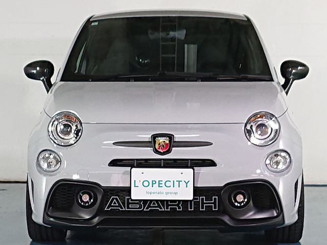FIAT ABARTH 695 2023