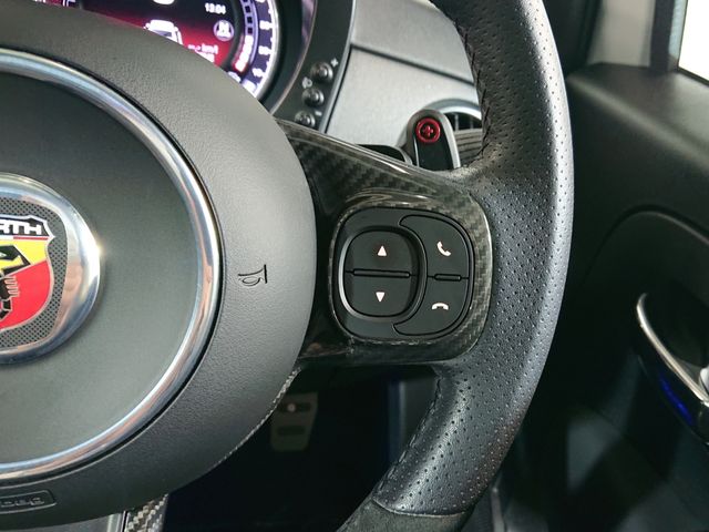 FIAT ABARTH 695 2023