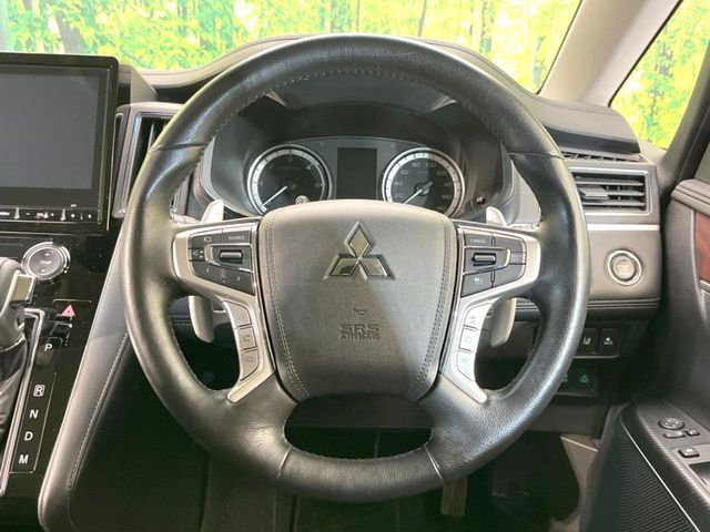 MITSUBISHI DELICA D:5 4WD 2023