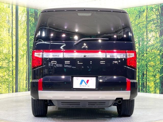 MITSUBISHI DELICA D:5 4WD 2023