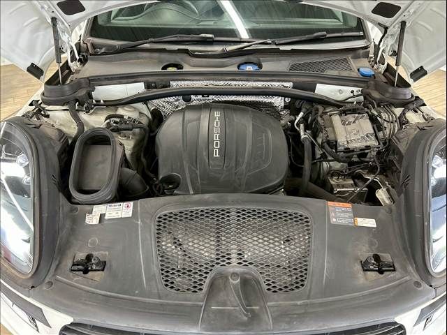 PORSCHE PORSCHE Macan 2019