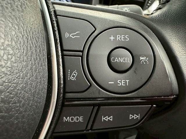 TOYOTA HARRIER 2WD 2023