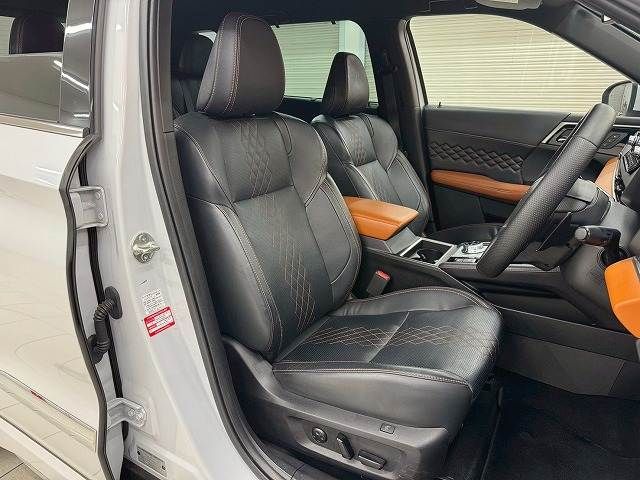 MITSUBISHI OUTLANDER PHEV 2021