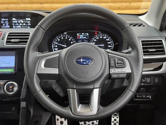 SUBARU FORESTER 2016