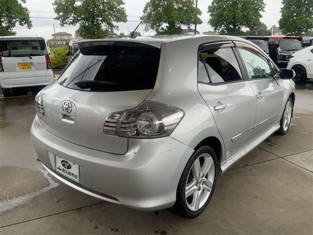 TOYOTA BLADE 2010
