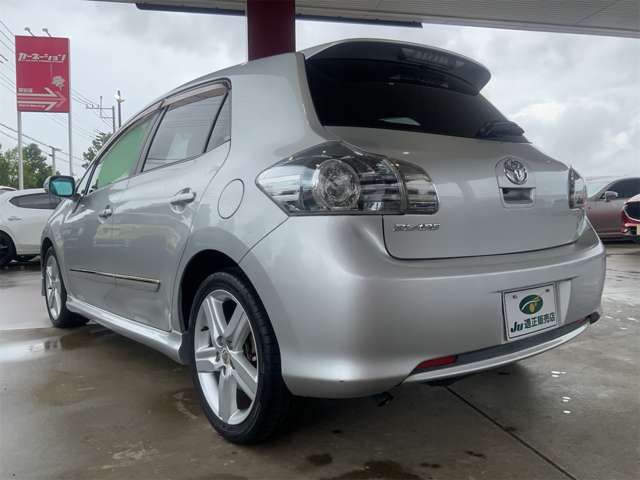 TOYOTA BLADE 2010