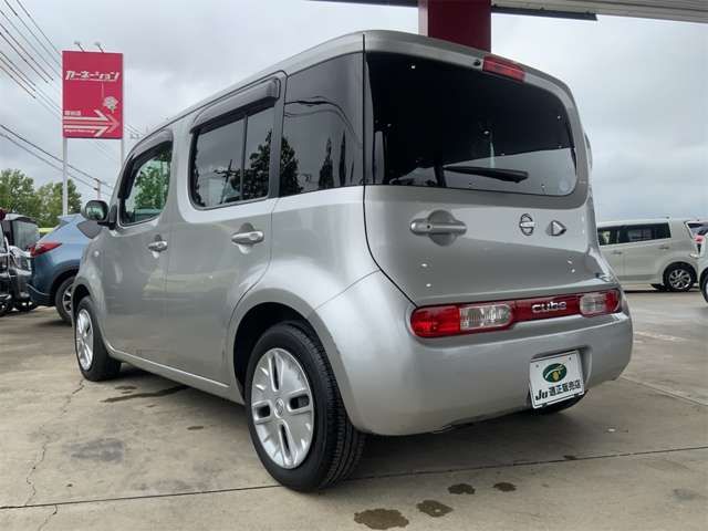 NISSAN CUBE 2012