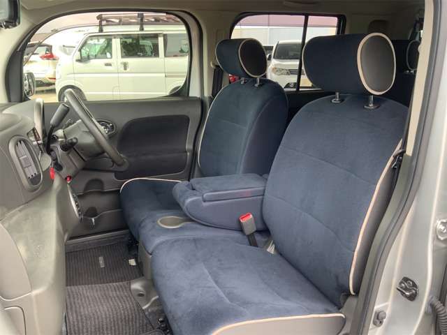 NISSAN CUBE 2012