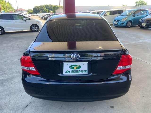 TOYOTA COROLLA AXIO 2011