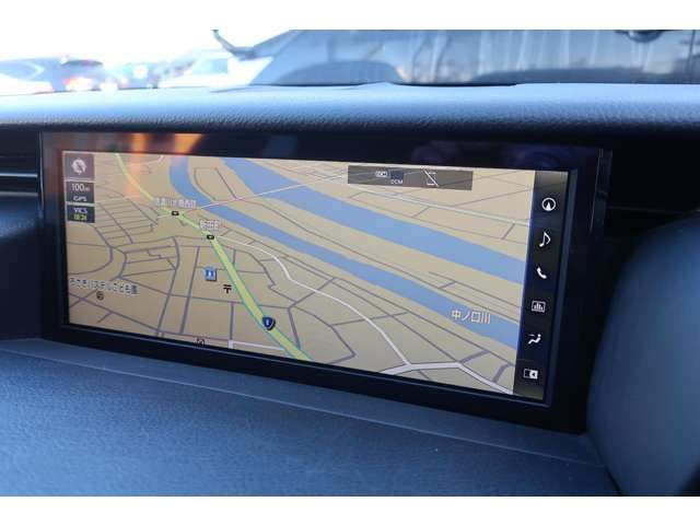 TOYOTA LEXUS IS300h 2016