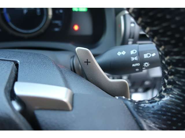 TOYOTA LEXUS IS300h 2016