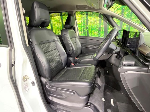 NISSAN SERENA  WG 2023