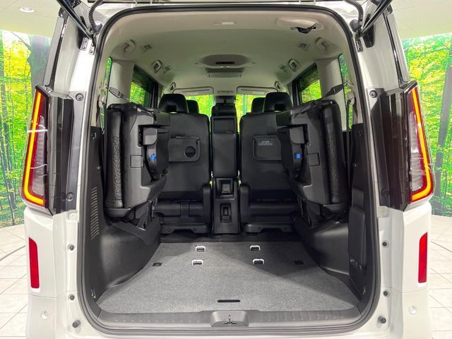 NISSAN SERENA  WG 2023