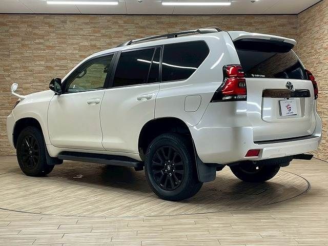 TOYOTA LANDCRUISER PRADO 2021