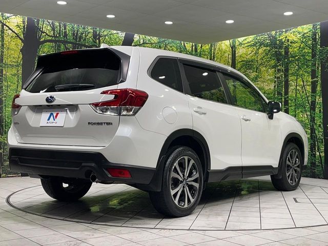 SUBARU FORESTER 2018