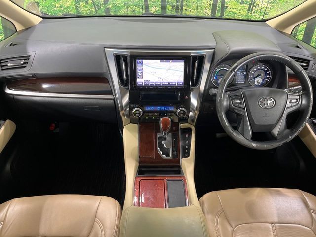 TOYOTA VELLFIRE  HYBRID 4WD 2015