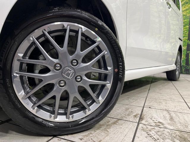 HONDA N BOX CUSTOM 4WD 2024