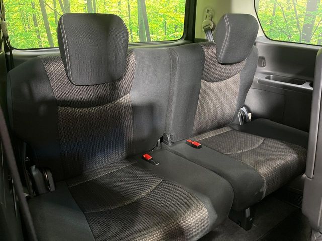 NISSAN SERENA  WG 4WD 2016