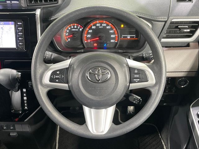 TOYOTA TANK 4WD 2019