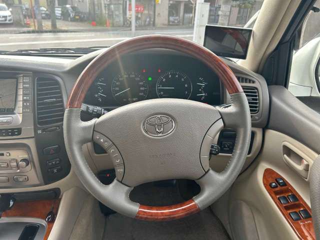 TOYOTA LANDCRUISER wagon 2002