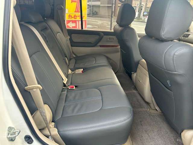 TOYOTA LANDCRUISER wagon 2002