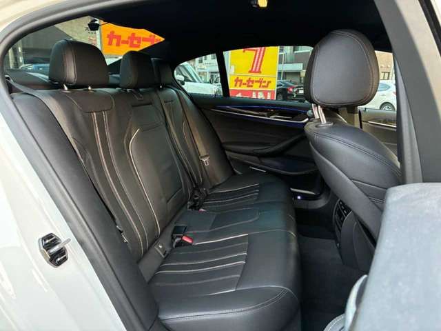 BMW BMW 5series sedan 2020