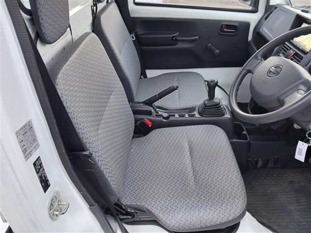 NISSAN NT100 CLIPPER 4WD 2019