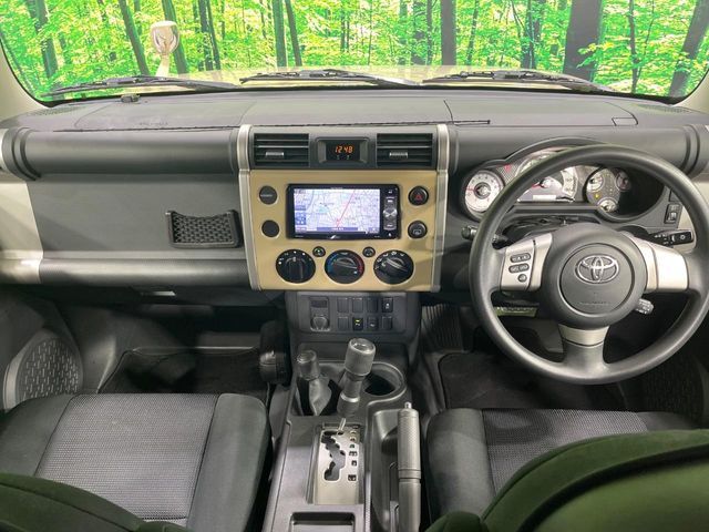 TOYOTA FJ CRUISER 4WD 2017