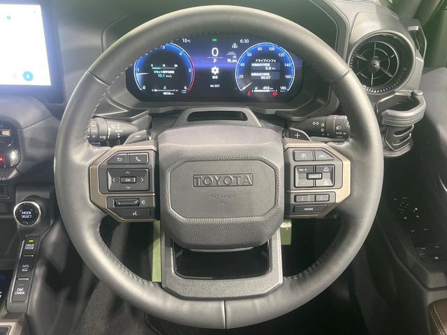 TOYOTA LANDCRUISER 250 2024