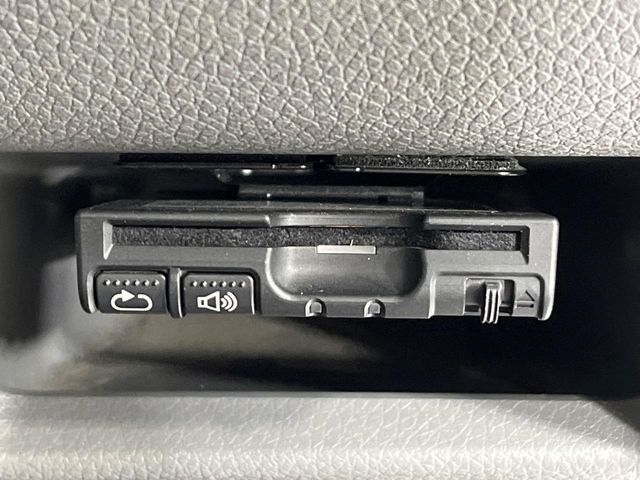 NISSAN NV350 CARAVAN 4WD 2018