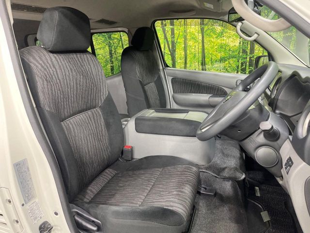 NISSAN NV350 CARAVAN 4WD 2018