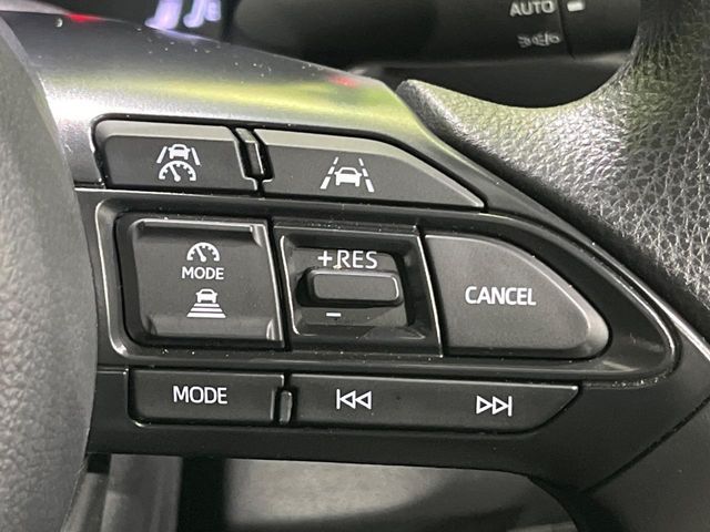 TOYOTA YARIS CROSS 2025