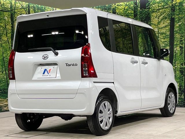 DAIHATSU TANTO 4WD 2024