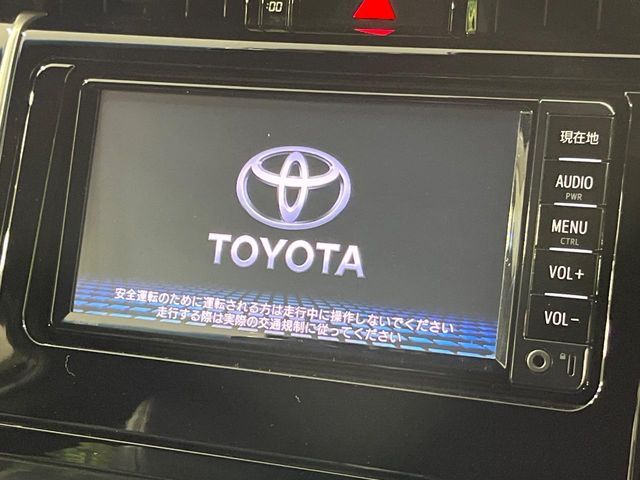 TOYOTA HARRIER 4WD 2017