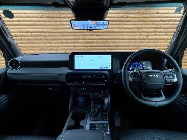 TOYOTA LANDCRUISER 250 2024