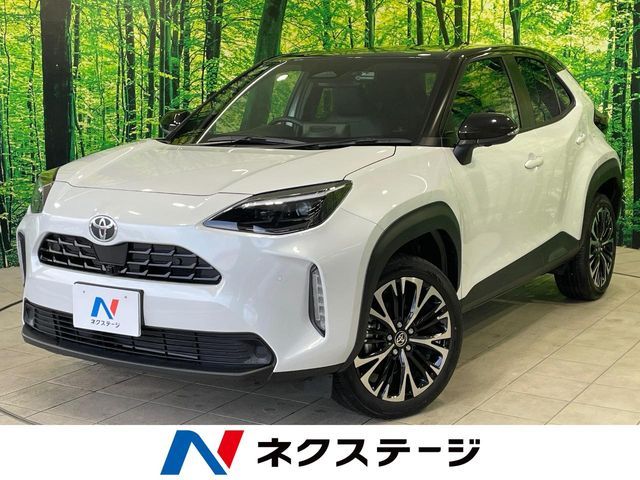 TOYOTA YARIS CROSS 2025