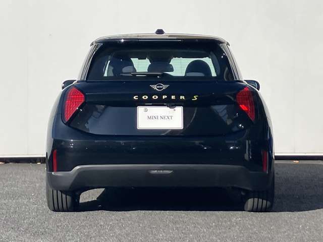 BMW MINI COOPER 2025