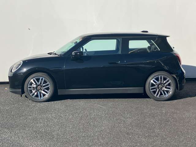 BMW MINI COOPER 2025
