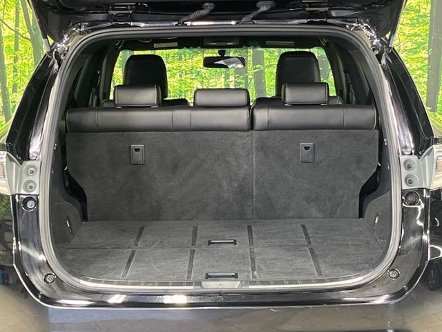 TOYOTA HARRIER 4WD 2014